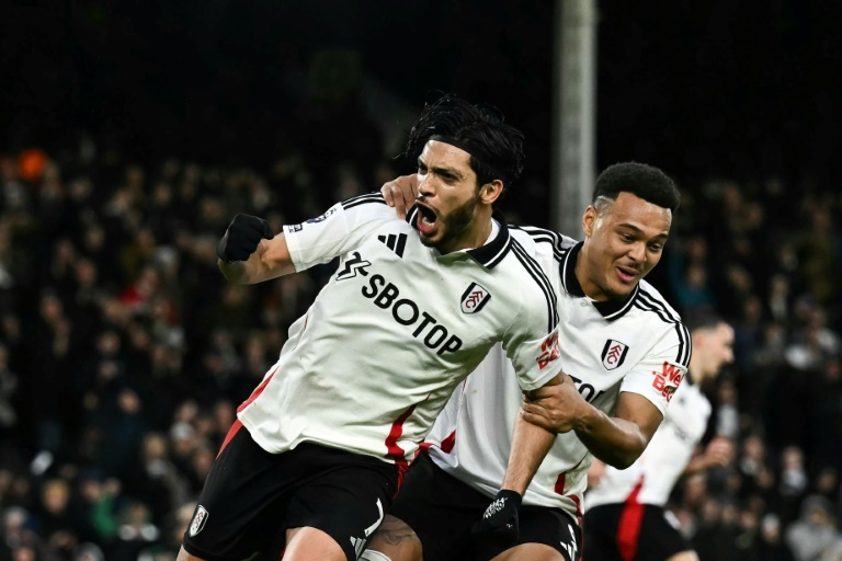 Fulham triumph in nerve-wracking penalty shootout to progress