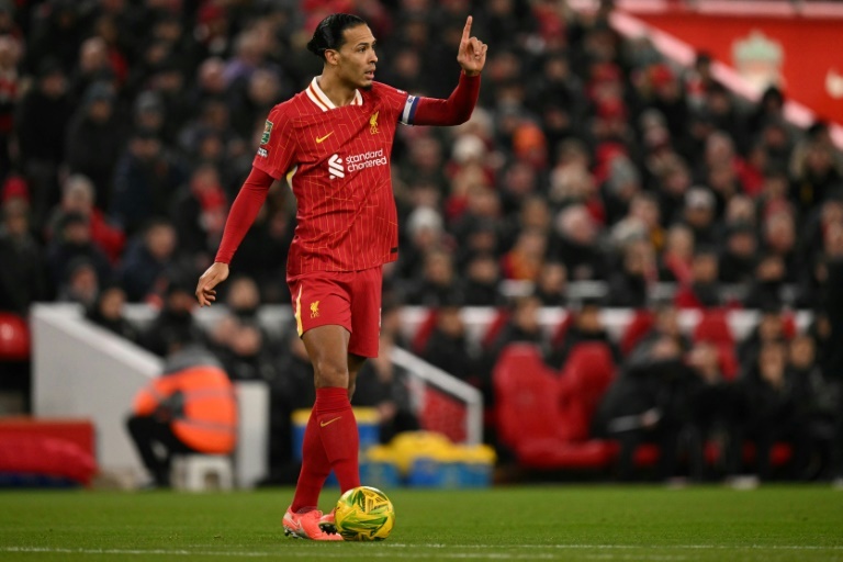 Van Dijk urges Liverpool to seize the moment against in-form PSG