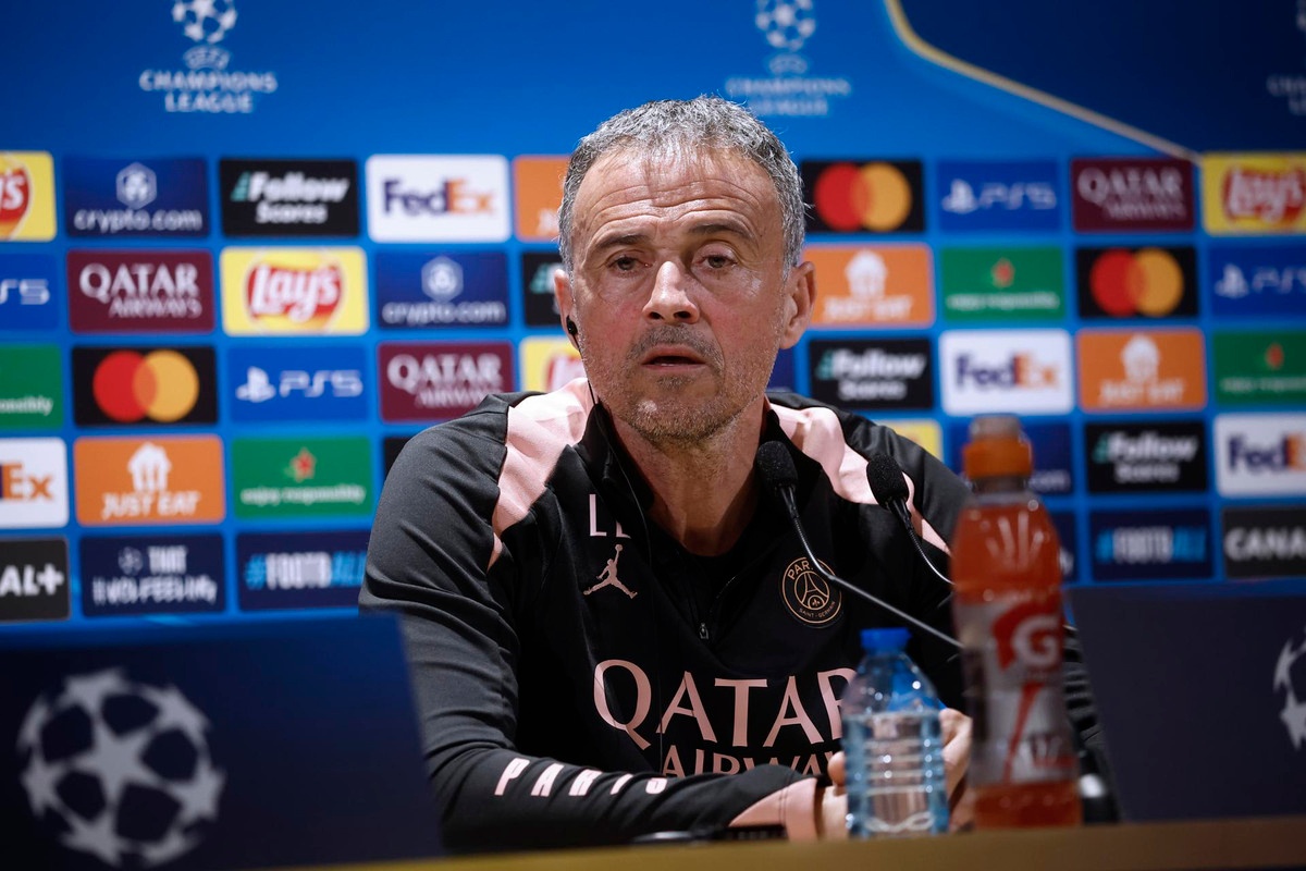 Luis Enrique hails Slot for creating 'almost perfect' Liverpool