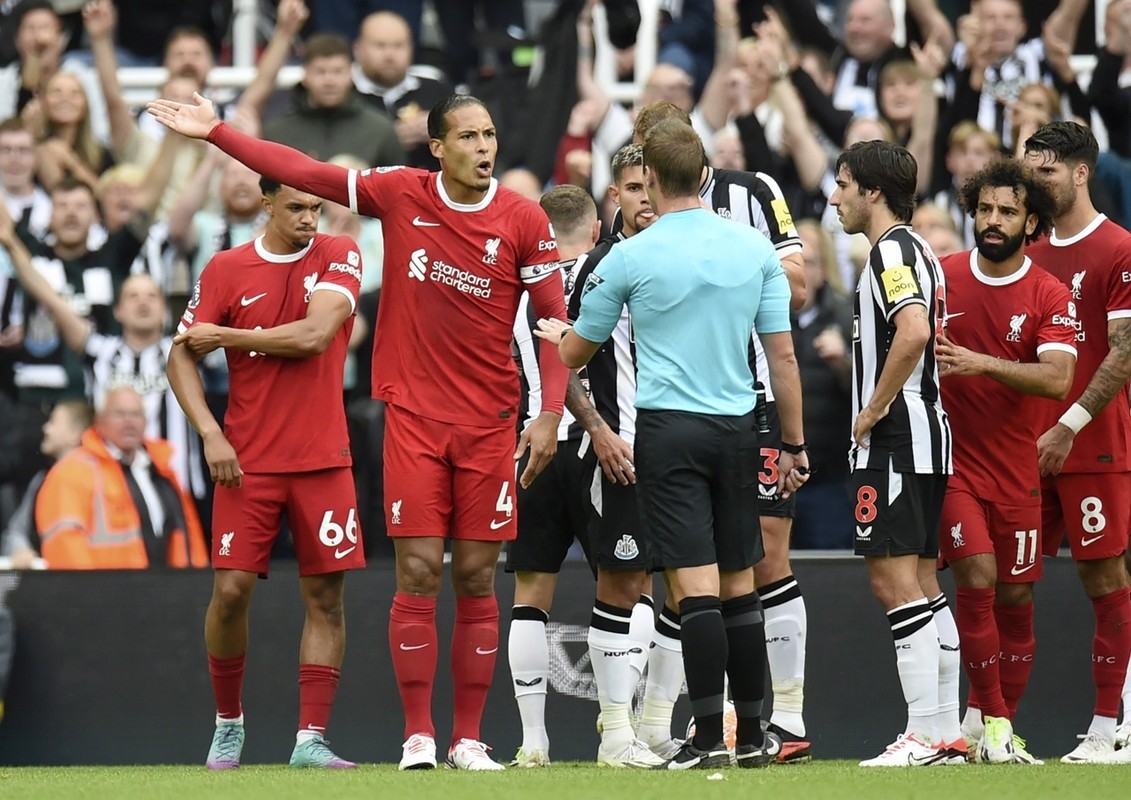 John Brooks appointed as referee for Carabao Cup final