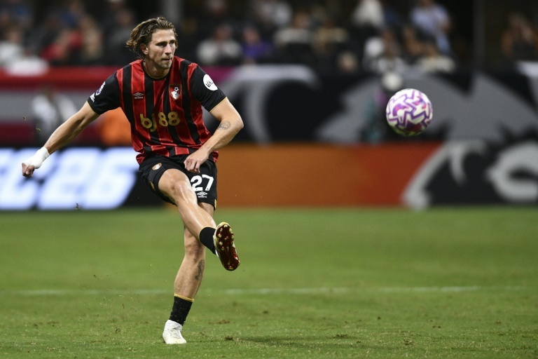 PSG seal €66m deal for Bournemouth defender Illia Zabarnyi