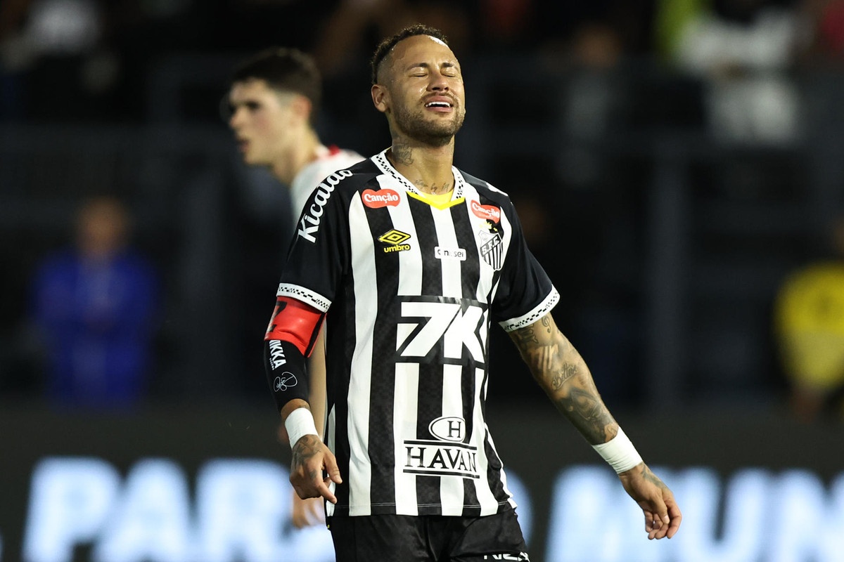Career-worst humiliation for Neymar: "A disgrace"