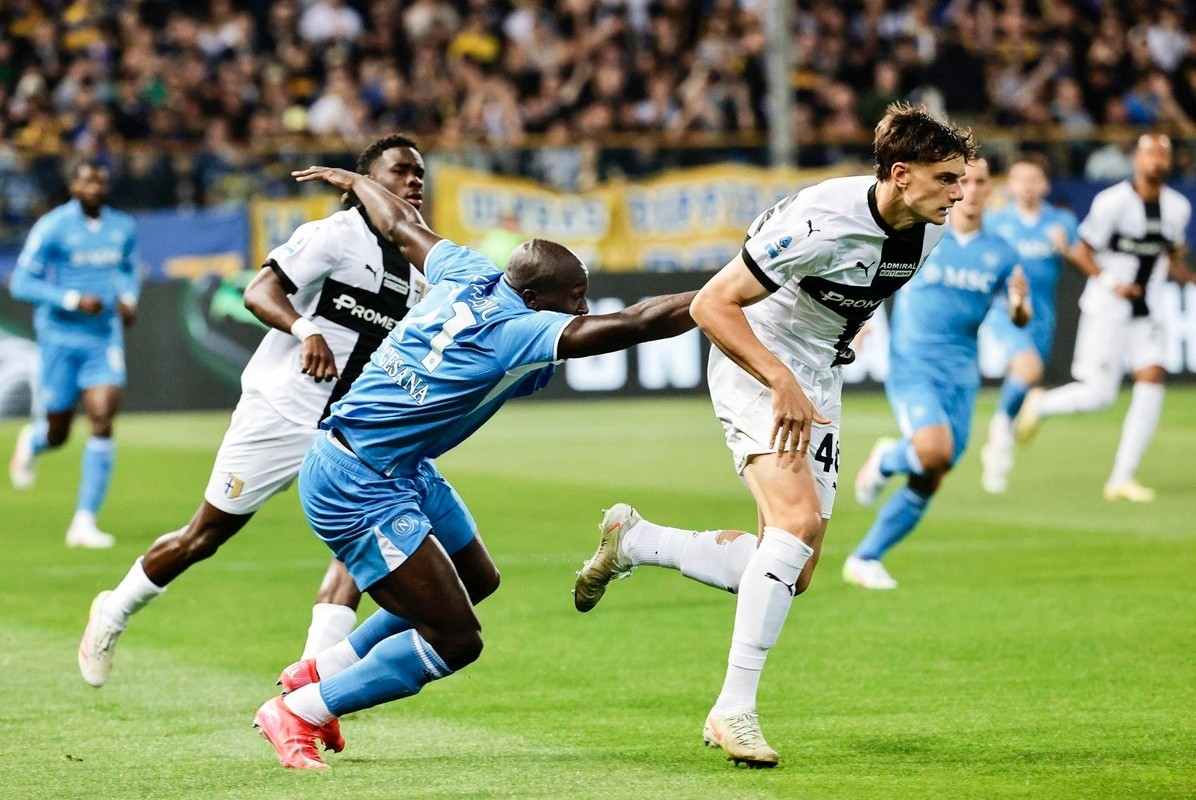 Lukaku injury blow as Napoli striker faces surgery and lengthy lay-off