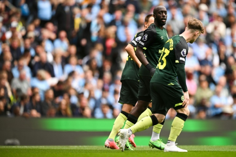 Brentford turn down Newcastle’s £40m approach for Wissa