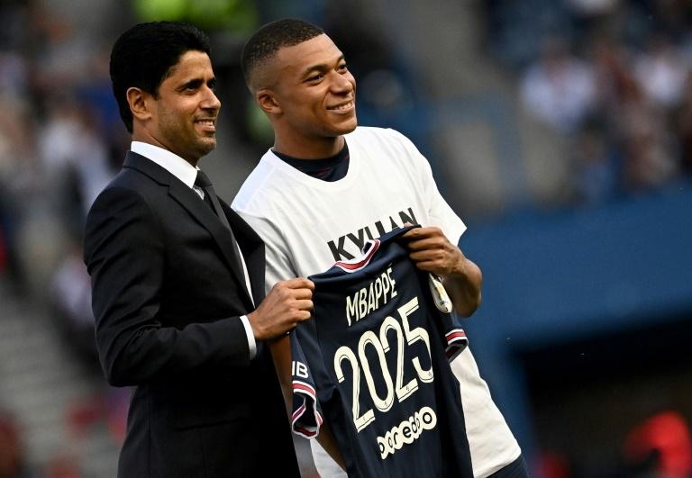 PSG deny alleged details on Mbappe's contract