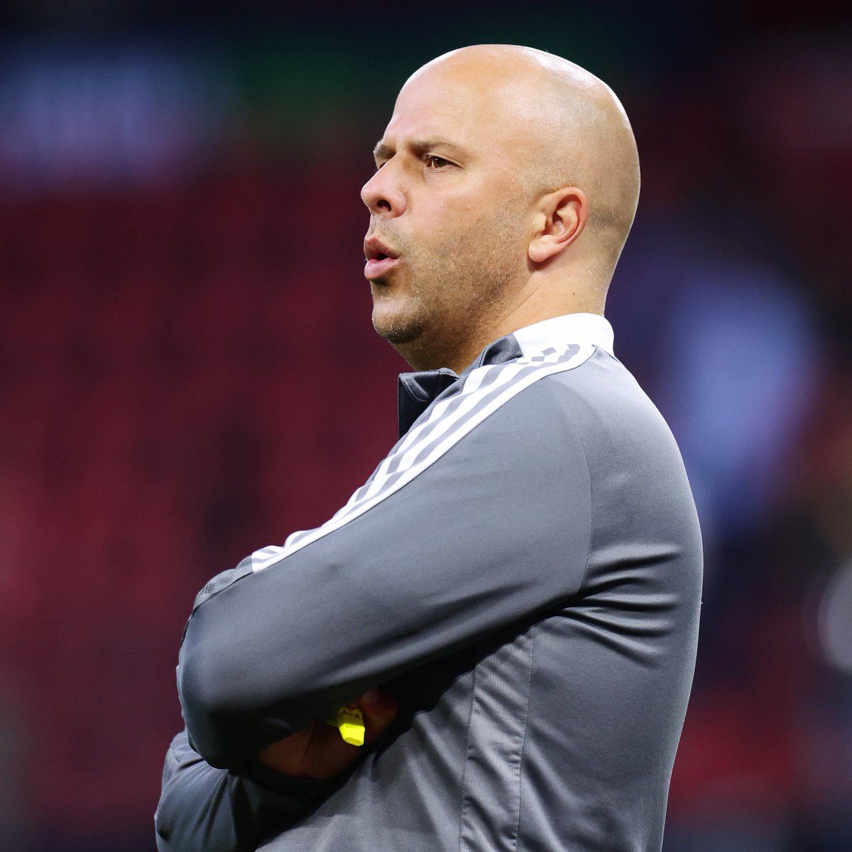 Arne Slot: Əlbəttə ki, cavab oyununda ümid var! Futbolda dəfələrlə göstərmişəm ki, hər şey mümkündür!.

Futbolda qırmızı vərəqələr, epizodlar, penalti olar ya olmaz və unutmayın ki, Anfield çox şeyi dəyişə bilər.