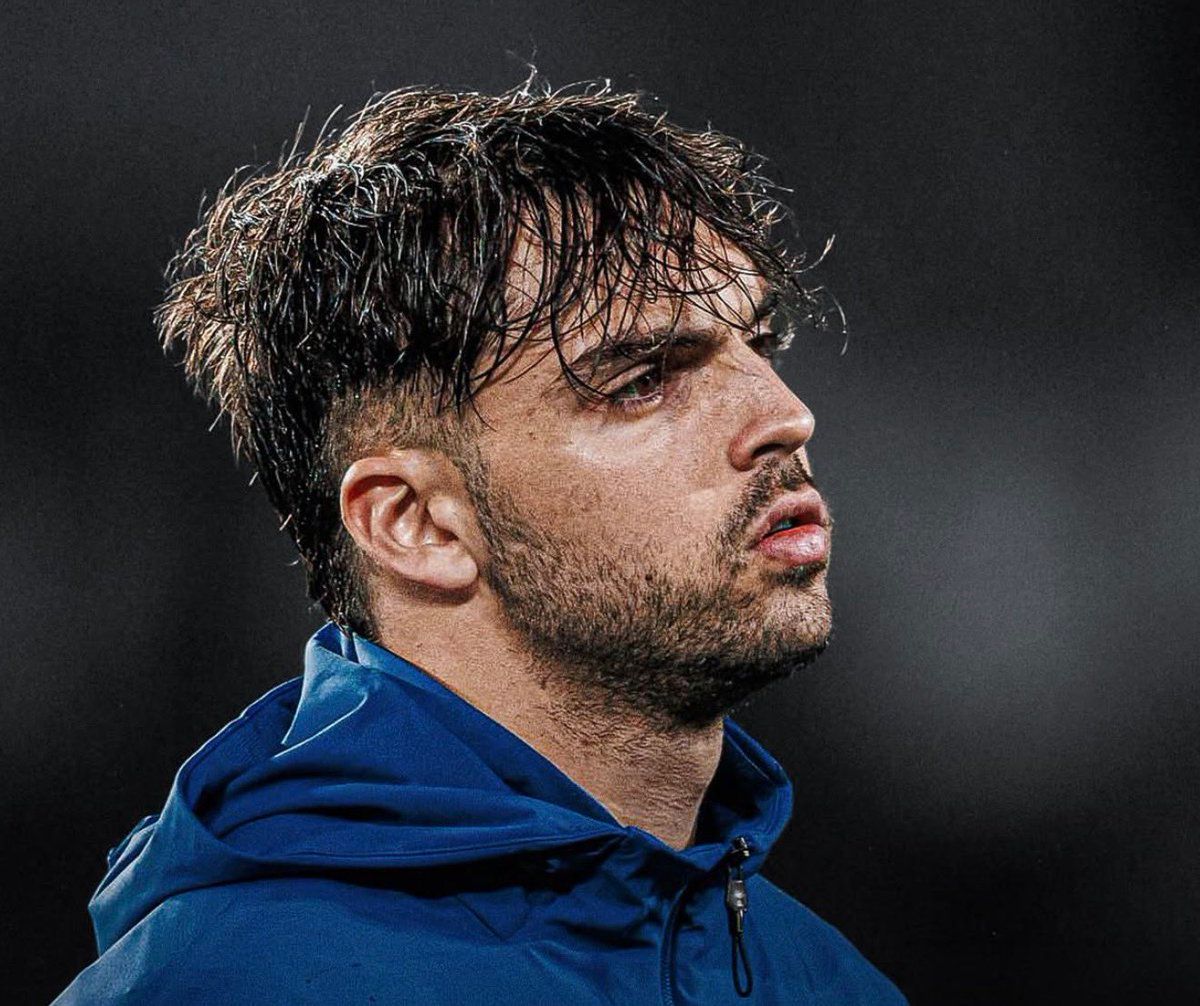 Raúl Asencio, niyə artıq oynamadığını soruşduqda: Arbeloadan soruşun.