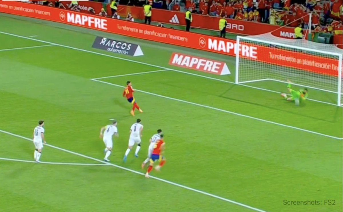Spain coach: "I want you to play like Haaland tonight."
Ferran: Say no more